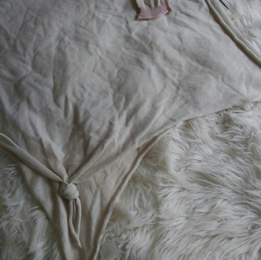 Cloth By Design Light Layering Sweater Size S - Picture 8 of 8